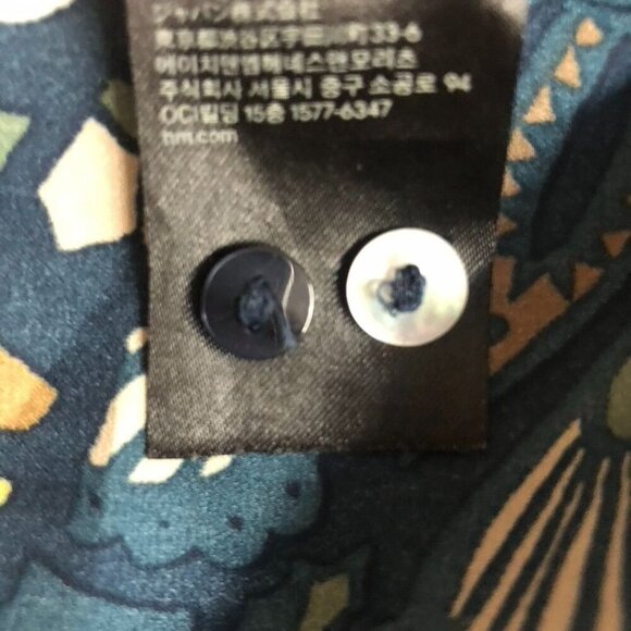 H&M Floral Print Long Sleeve V-Neck Blouse Size 4 Button Front Brown Blue Office - Picture 13 of 14